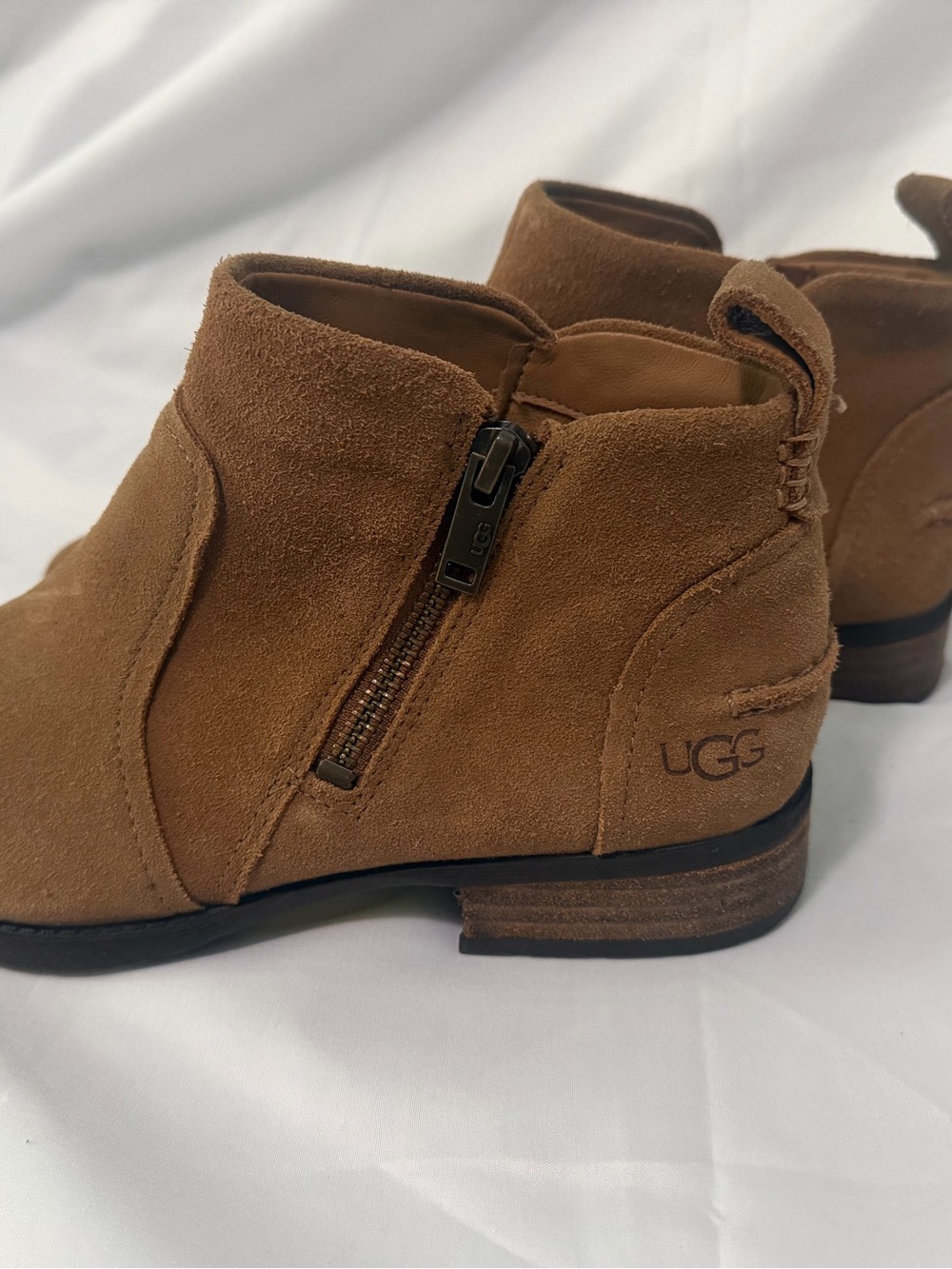 UGG Aureo II Waterproof Suede Ankle Boots Chestnut Brown Sz US 7 EU 38
